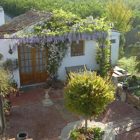 River Ebro Holidays Couette-café 3*