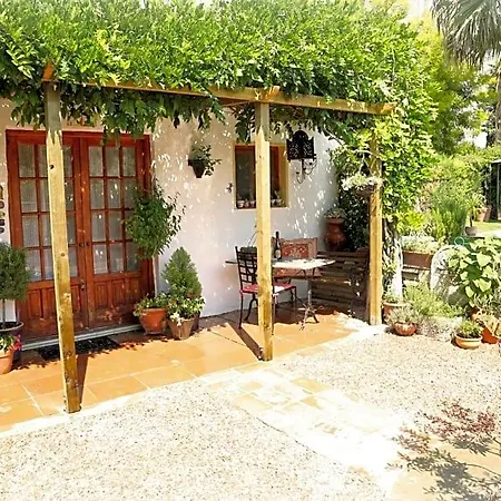 Bed and breakfast River Ebro Holidays