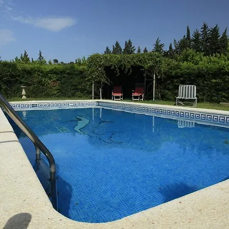 Bed & Breakfast River Ebro Holidays