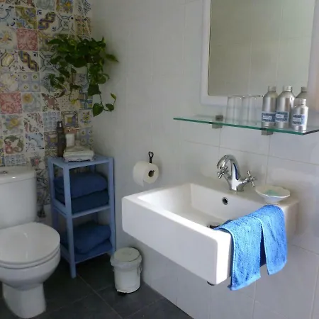 River Ebro Holidays Bed & Breakfast Tivenys