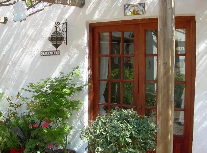 Bed & Breakfast River Ebro Holidays 3*