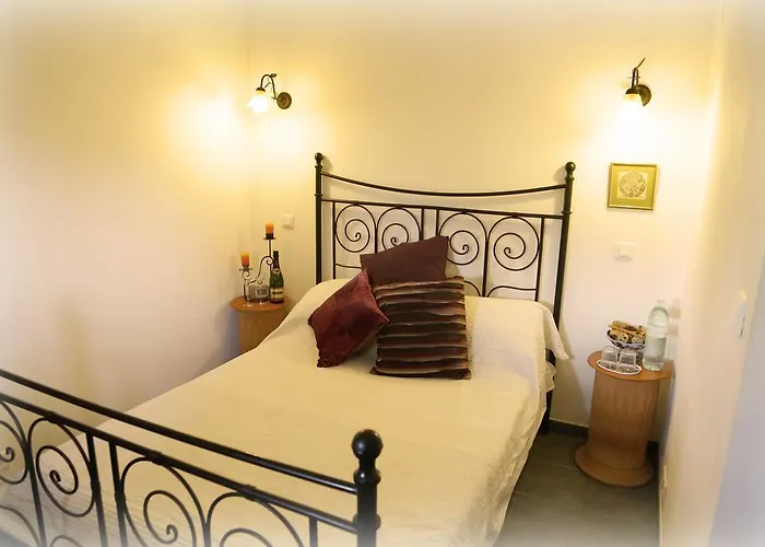 Bed & Breakfast River Ebro Holidays 3*